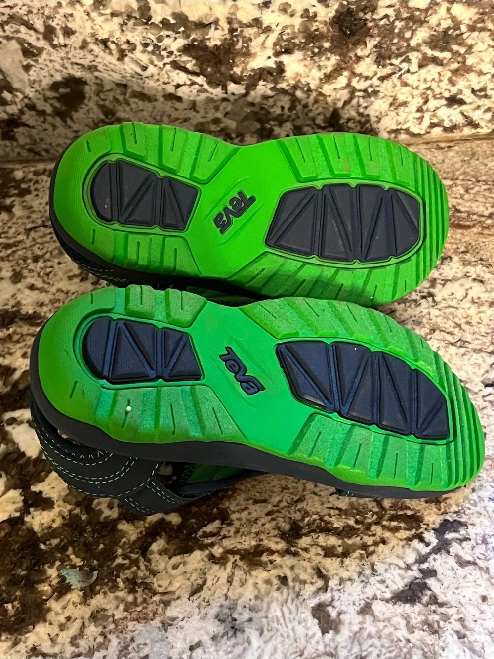 Teva comfortable kids